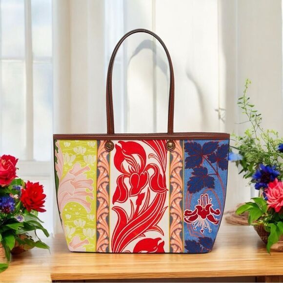 NWT Etro Canvas Tote W/Leather Pouch - Picture 1 of 7